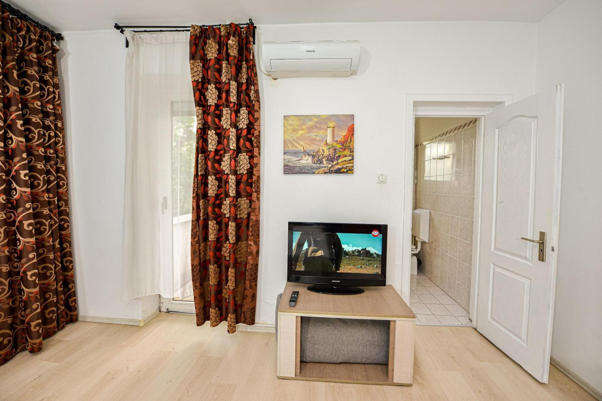 The Lincoln Suites - Central Shabbat Friendly Apartments Bukarest Exterior foto